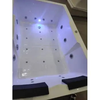 Massage Bath Tub